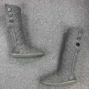 Women's UGG Australia Tall Button Slip On Knit Boots Size 8